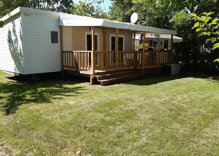 Camping Mobil-home 3 Avec Terrasse A - Api-1-52-1293 Saint-Julien-en-Born