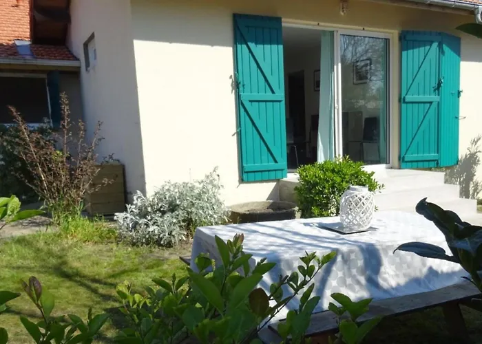 Camping Mobil-home 3 Avec Terrasse A - Api-1-52-1293 *